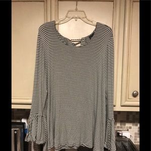 Wallpapher grey/white jersey knit top